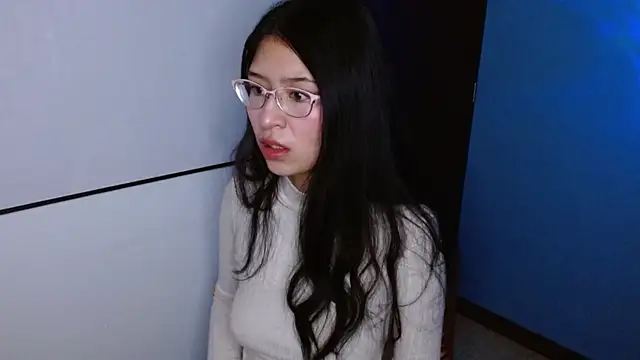 Snapshot of Danii_rizzo chatting on May 12, 9:39 am Danii rizzo online show from May 12, 9:39 am