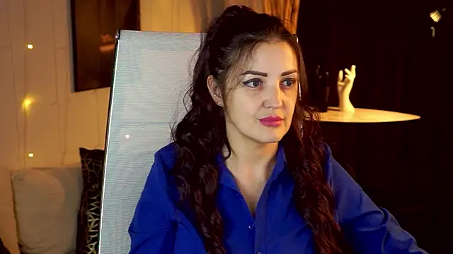 Snapshot of AureliaVane chatting on May 22, 6:35 pm AureliaVane online show from May 22, 6:35 pm