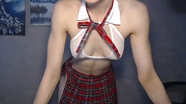 Snapshot of EveLiaka chatting on May 19, 1:56 am EveLiaka online show from May 19, 1:56 am