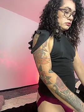 XelDesire online show from April 26, 8:39 pm