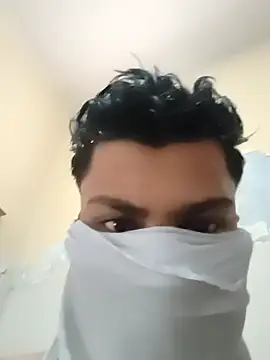 IndianDaddy0 online show from April 23, 3:08 am