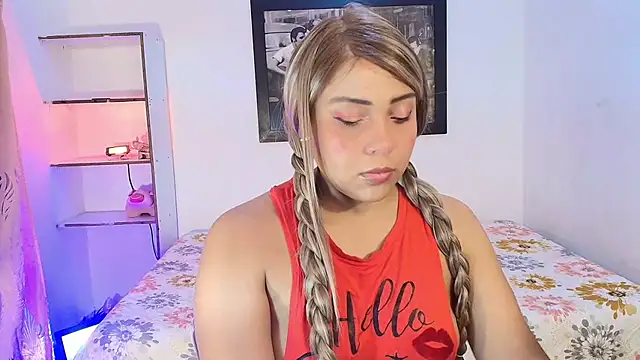  eilish  online show from April 25, 8:06 pm