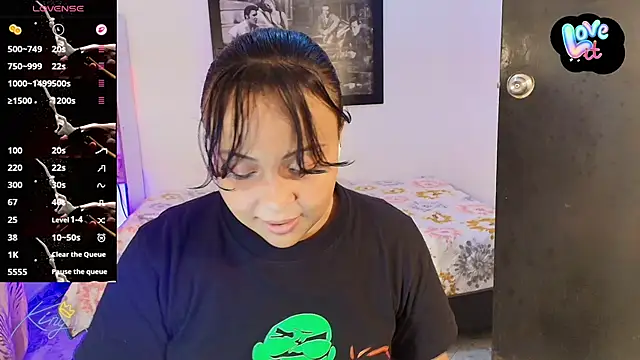  eilish  online show from April 28, 8:25 pm