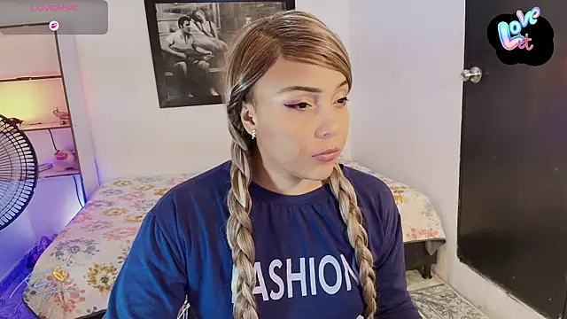  eilish  online show from April 29, 8:04 pm