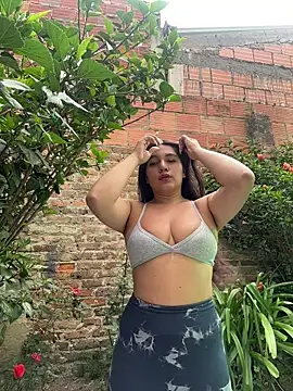Snapshot of emily_gv1 chatting on July 22, 7:16 pm emily gv1 online show from July 22, 7:16 pm