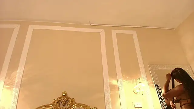 PaulineKosh online show from July 29, 7:45 pm