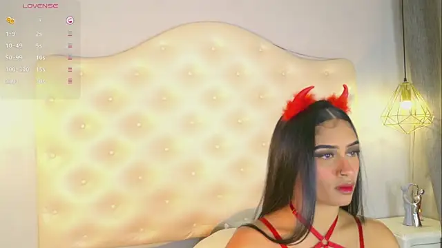 scarleettdoll online show from May 17, 1:14 am