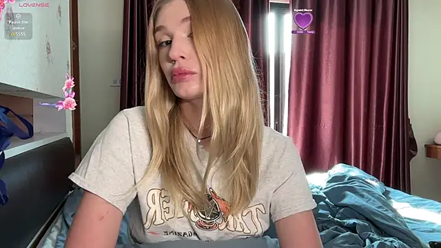 crazysuckks online show from April 26, 1:36 am