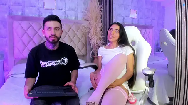 StevenAndLaura online show from May 6, 8:25 pm