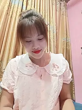 Ly-sexyy online show from June 12, 8:46 am