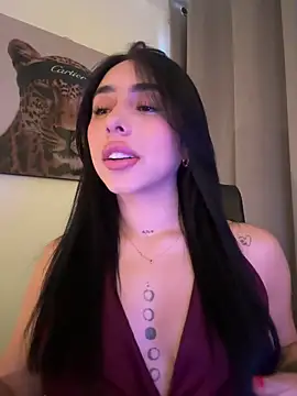 IsabellaNoir  online show from June 16, 10:23 pm