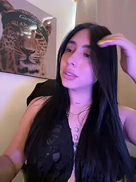 IsabellaNoir  online show from July 4, 5:30 pm