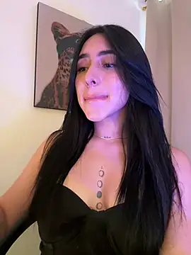IsabellaNoir  online show from July 22, 6:22 pm