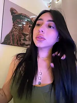 IsabellaNoir  online show from July 29, 4:38 pm
