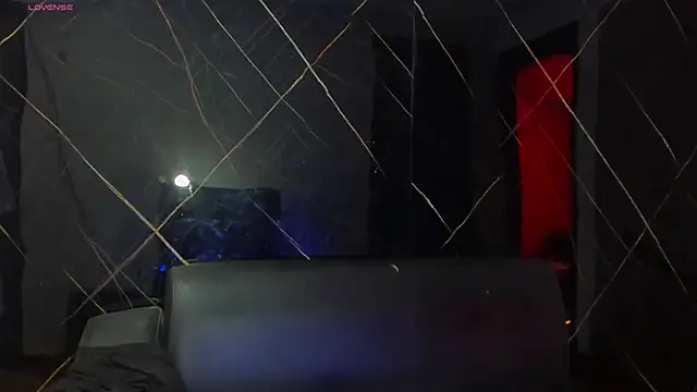  IanLark online show from June 27, 8:58 pm