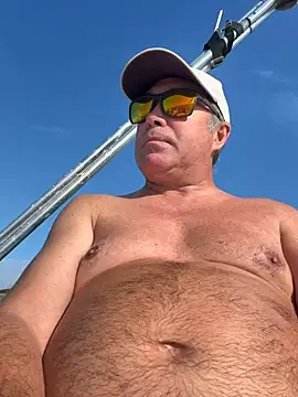 dadbod21 online show from July 25, 7:39 am