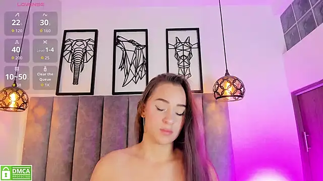 Snapshot of Vanne_Queen_ chatting on June 10, 11:31 am Vanne Queen online show from June 10, 11:31 am