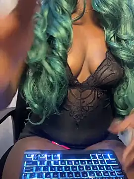 Leylabelle26 online show from June 6, 1:16 pm