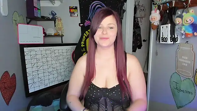 DelilaFields2 online show from June 29, 6:08 pm