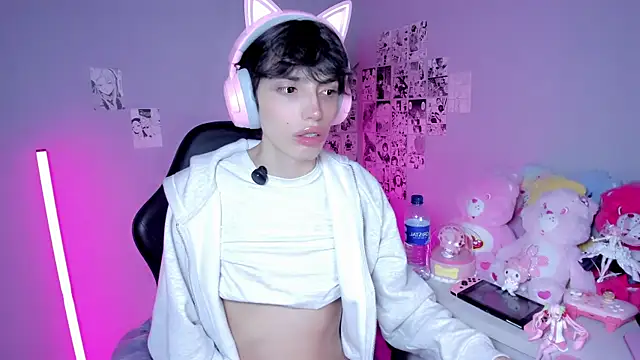 Sakura Kitty  online show from July 30, 5:28 am
