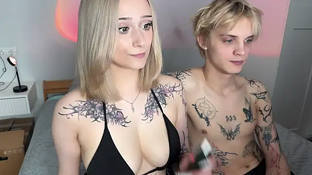mia side online show from July 3, 3:51 pm