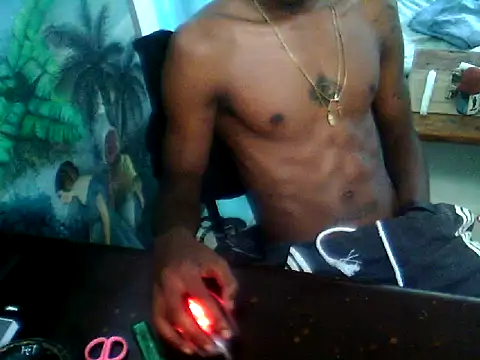 Snapshot of BlackDck420 chatting on May 5, 1:19 pm BlackDck420 online show from May 5, 1:19 pm