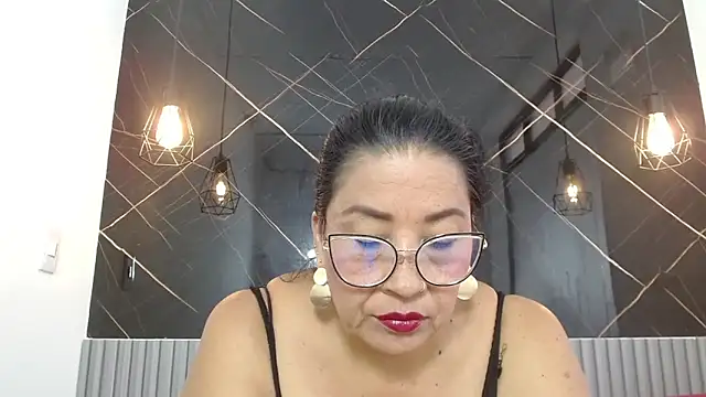 BarbaraGraf online show from May 26, 12:45 pm