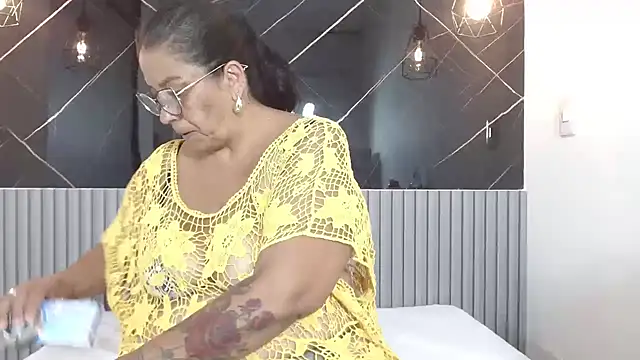 BarbaraGraf online show from July 28, 2:29 am