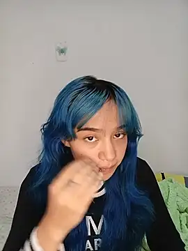 Snapshot of mistyyblue chatting on July 4, 3:35 am mistyyblue online show from July 4, 3:35 am