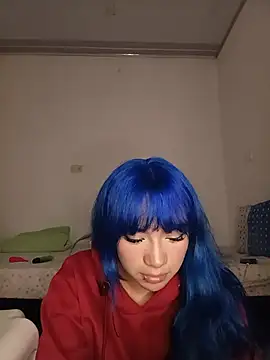 Snapshot of mistyyblue chatting on July 28, 2:07 am mistyyblue online show from July 28, 2:07 am