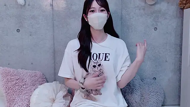 alice 0o0 online show from June 11, 2:37 pm