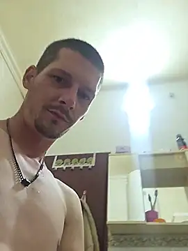 Snapshot of Tomicxxx93 chatting on July 8, 8:13 pm Tomicxxx93 online show from July 8, 8:13 pm