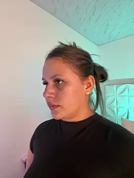 Ivonny Goldie online show from July 19, 10:02 pm