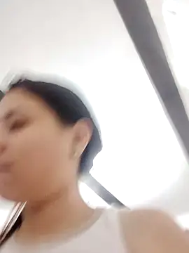 Snapshot of Nicol_Alvarez1 chatting on May 5, 4:04 pm Nicol Alvarez1 online show from May 5, 4:04 pm