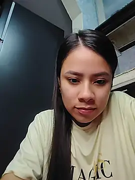 Snapshot of Nicol_Alvarez1 chatting on May 26, 5:14 am Nicol Alvarez1 online show from May 26, 5:14 am