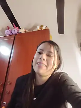 Snapshot of Nicol_Alvarez1 chatting on June 11, 12:32 am Nicol Alvarez1 online show from June 11, 12:32 am