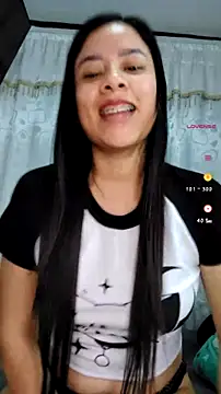 Snapshot of Nicol_Alvarez1 chatting on July 7, 6:47 am Nicol Alvarez1 online show from July 7, 6:47 am