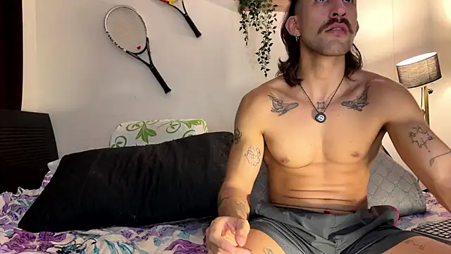 Aaron wheel online show from July 12, 1:18 am