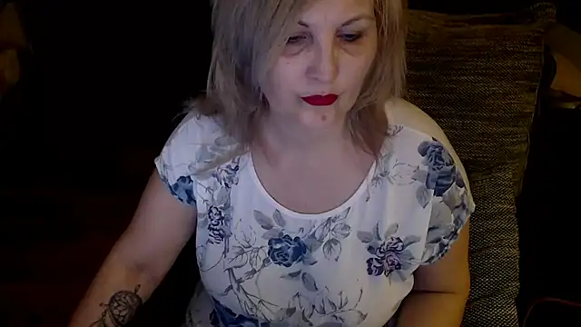 Divineblond online show from January 31, 11:03 pm