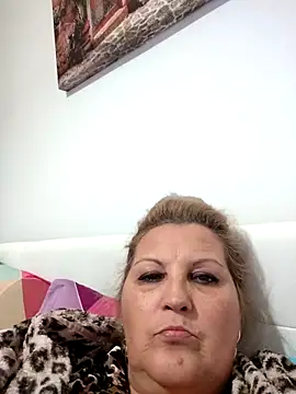 Divineblond online show from October 14, 8:31 pm