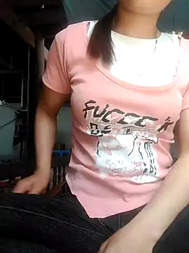 tom1133 online show from April 25, 4:26 am