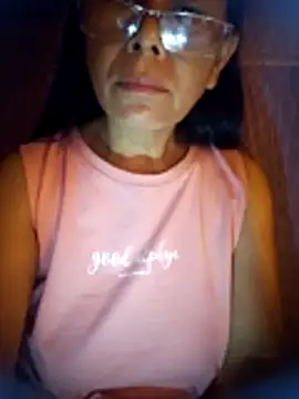 Ari-Na9 online show from July 28, 9:03 pm