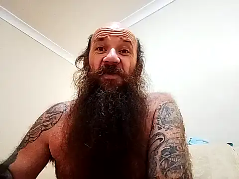 Snapshot of duzzarulz421 chatting on May 24, 3:28 pm duzzarulz421 online show from May 24, 3:28 pm