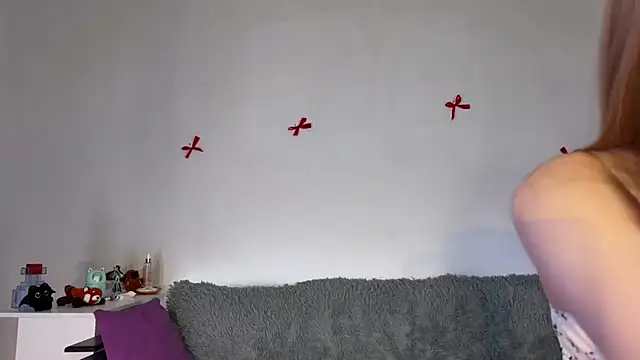 vivi bo online show from April 23, 7:30 am