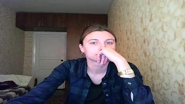 MilaShka29 online show from May 25, 9:04 am