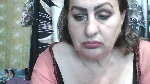 LoaqLovew online show from June 6, 8:08 am