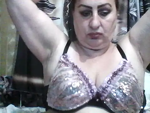 LoaqLovew online show from July 16, 8:53 am