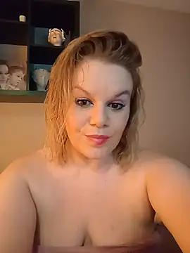 Maryquenn online show from June 5, 7:19 pm