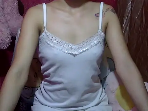 Snapshot of Horny_WetPussy chatting on July 1, 4:14 am Horny WetPussy online show from July 1, 4:14 am