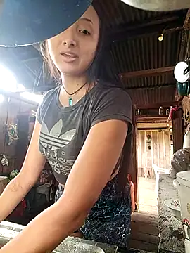 Snapshot of Soffia-zapata chatting on May 13, 3:31 pm Soffia-zapata online show from May 13, 3:31 pm